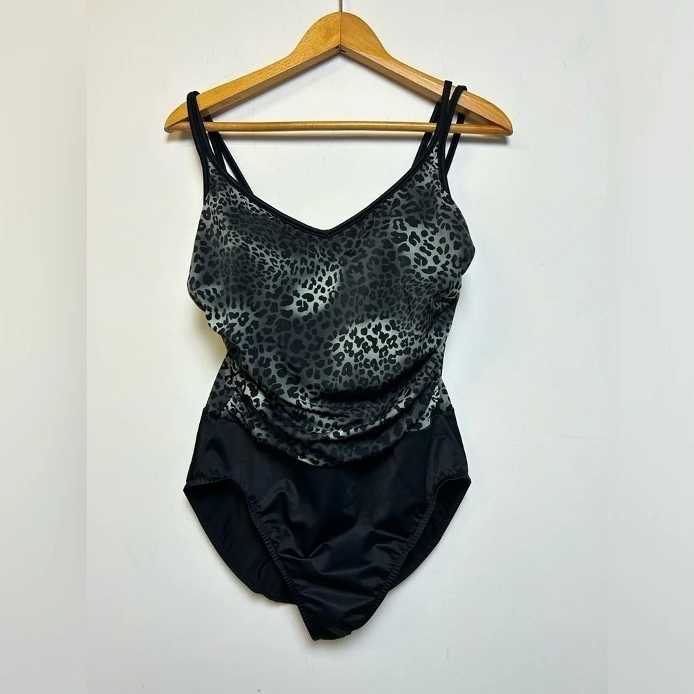 Miraclesuit Leopard print Black Swimming suit‎ Size 12